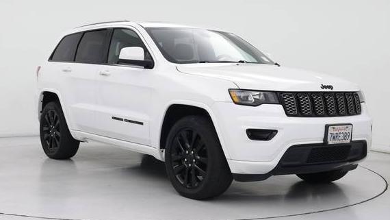 JEEP GRAND CHEROKEE 2017 1C4RJFAGXHC737882 image